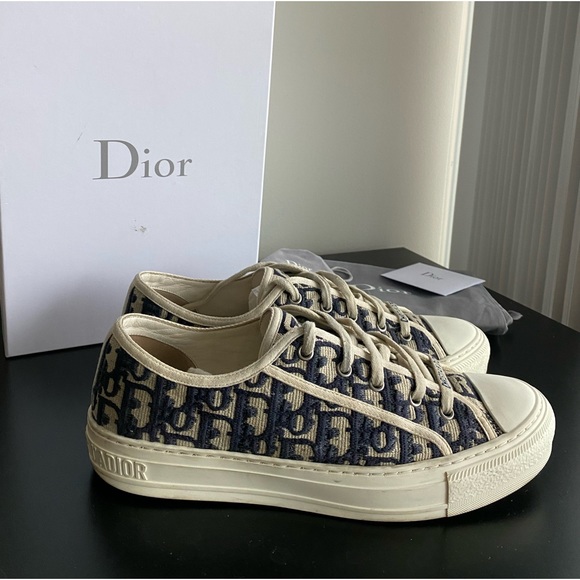 Dior Walk’n’Dior Sneakers - Picture 4 of 6